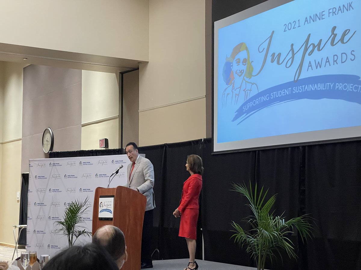 School Discovery Network tweet media