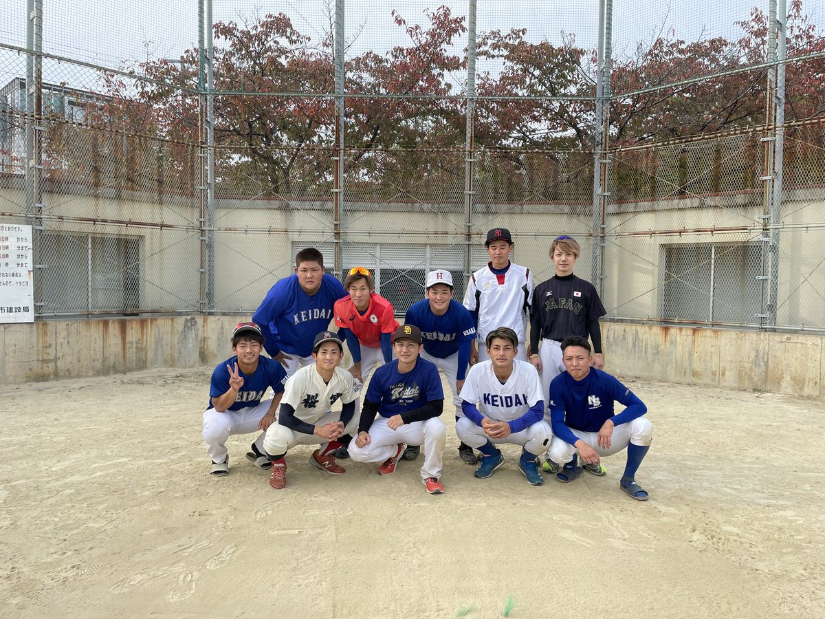 OCalbee's tweet photo. 11/6 vs宮川組さん
試合結果
8-7 サヨナラ勝ち🔥
序盤、一挙5得点を奪われましたが、平田、三木、三浦の継投で守備からリズムを作り、終盤同点に追いつき、黒松のサヨナラタイムリーで勝つことができました！

勝負強さを出すことのできた試合でした。
宮川組の皆さんありがとうございました！ https://t.co/SMS6OYv23C