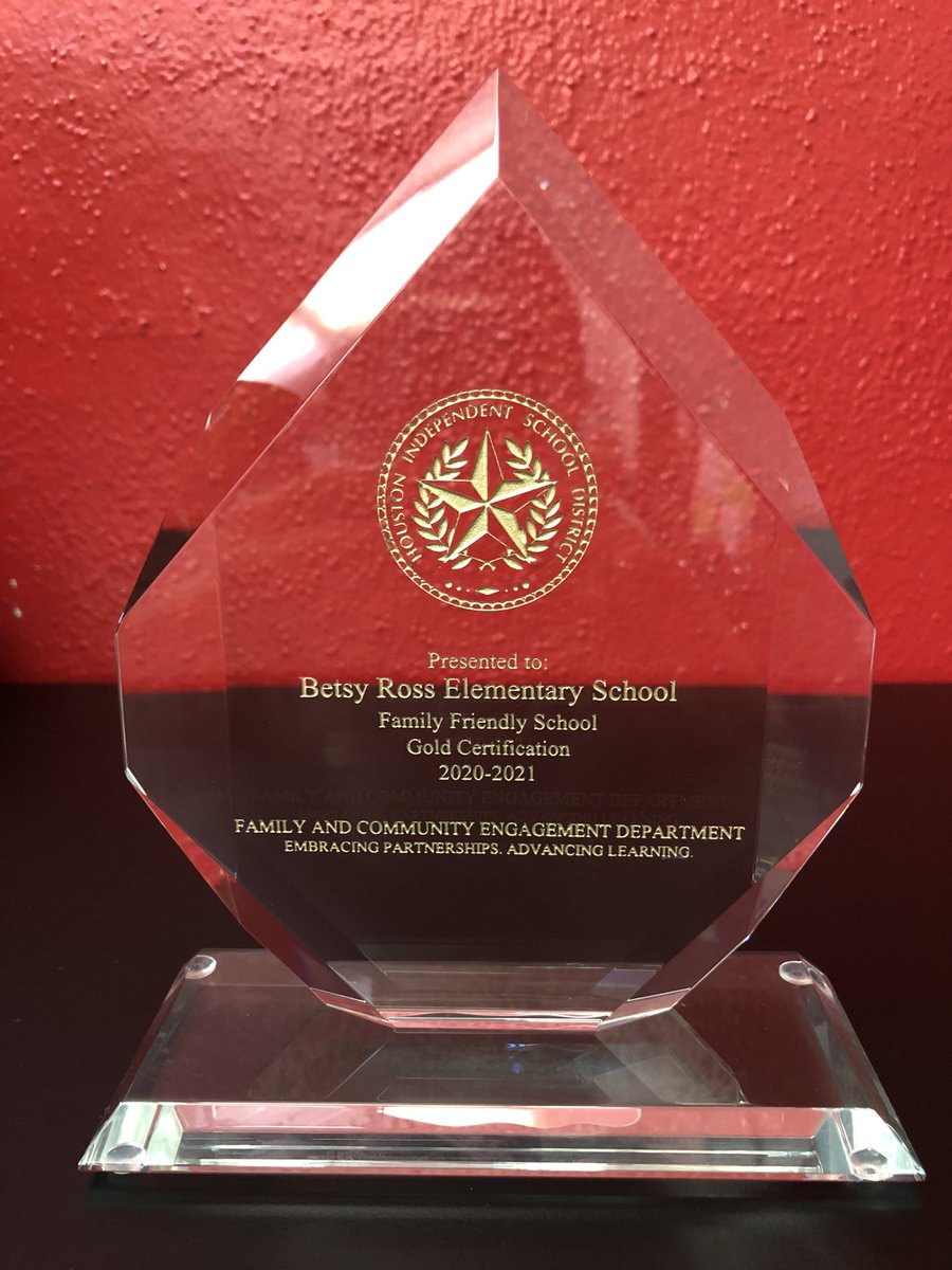 EmilyMe10531515's tweet photo. Ross Elem- Gold Certified Family Friendly School 3 years running #GoCOOGS #EnrollingNow #RossRocks @tuwest @ray4d_thebetsy @FonwoodECC @HISDFACE @HISD_OSP @learngrowDC @TeamHISD @BetsyRossElem @HISDChoice https://t.co/SQvYQr6igv