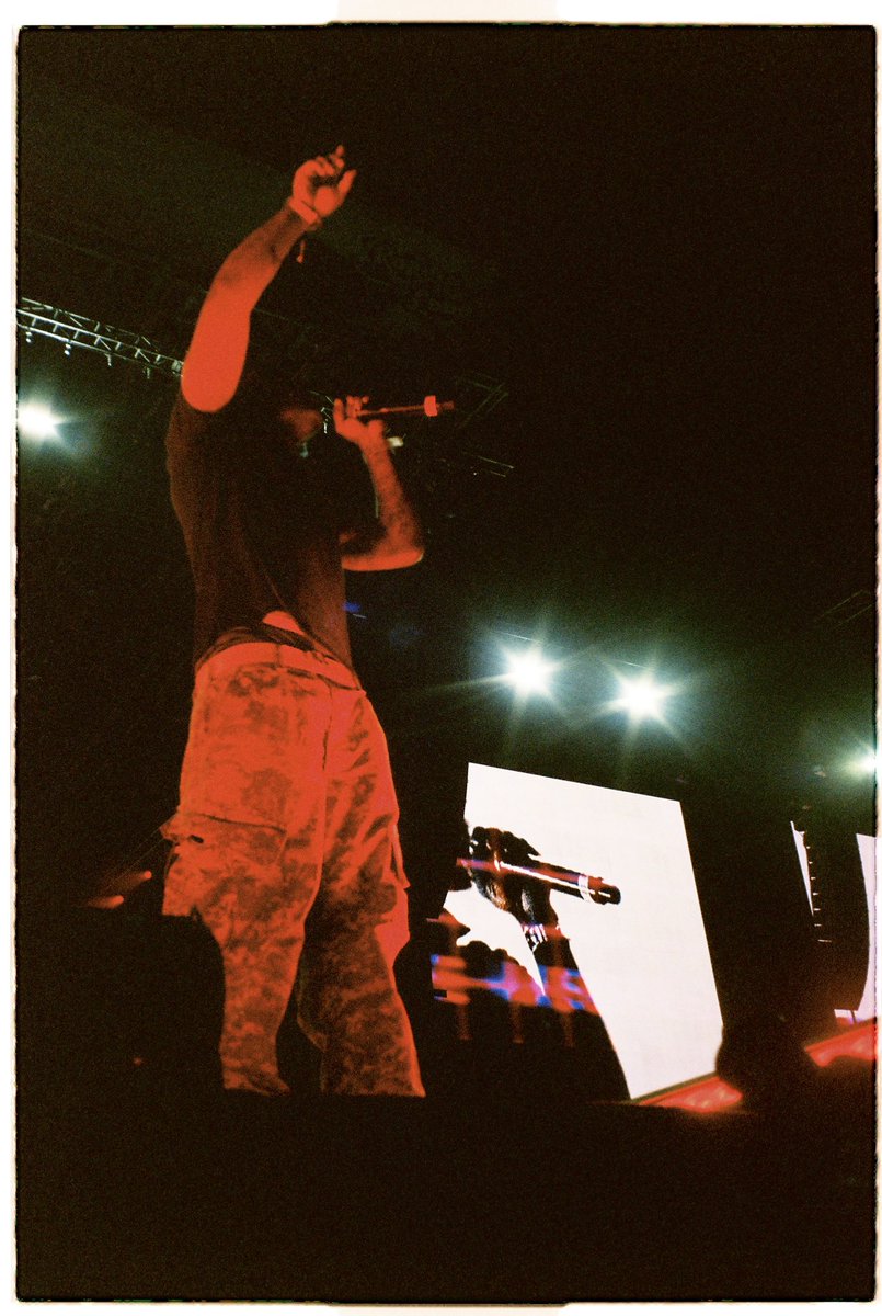 Vontecarter3's tweet photo. #rollingloudnyc by me. #35mm insta: @Vontecarter3 https://t.co/2xybF5SqTW