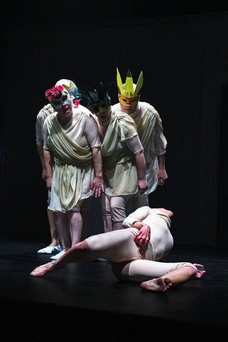 MacondoAustral's tweet photo. Teatro Huevo con su #obra “Estado de Sitio” en el 10 #festival de #teatro #Patagonia en #escena https://t.co/ub0H43Y6HU