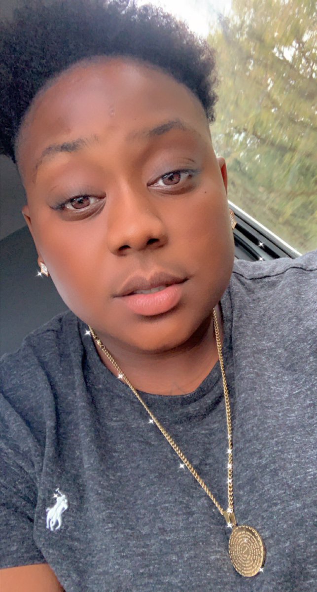 DatstudYonna's tweet image. 🌈 SHE BEEN A FAN OF ME INJUST KEEP IT LOW KEY WUZZUP TWITTER