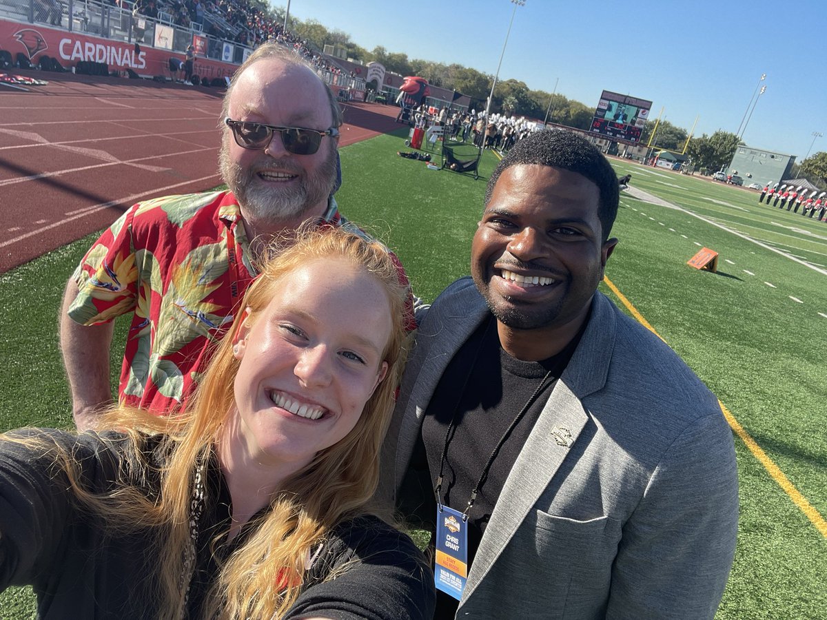 MarissaKWatters's tweet photo. So nice to see @cg_grant_ face in person rather than zoom! Congrats @UIWFootball on a fantastic Win! #onewordstrong https://t.co/2Tg6gdRs5R