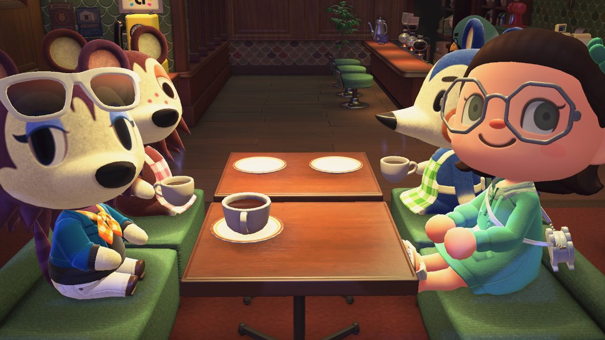 SnarkySquash's tweet photo. I love having Label's amiibo! It means my precious Sable can have a break and some quality sister time! #acnhSable #AnimalCrossing #ACNH #NintendoSwitch https://t.co/WoaCsNF3et