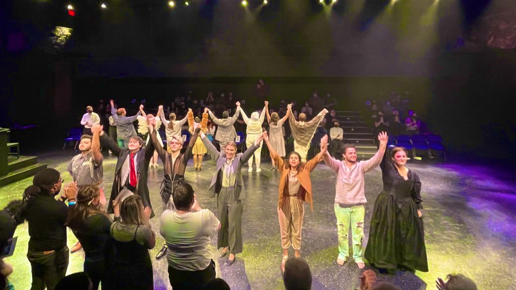 thekenchan's tweet photo. Congrats 👏🏻 @miwsfpa @BrockuDART students, staff &amp; faculty 🎭 - the cast &amp; crew of The Last Days of Judas Iscariot. I was honoured to join you on closing night. You make @BrockUniversity proud! Well done on this powerful performance. #BrockU https://t.co/0pmH4vJk1N #Drama #Acting https://t.co/JBMI2VwwlP