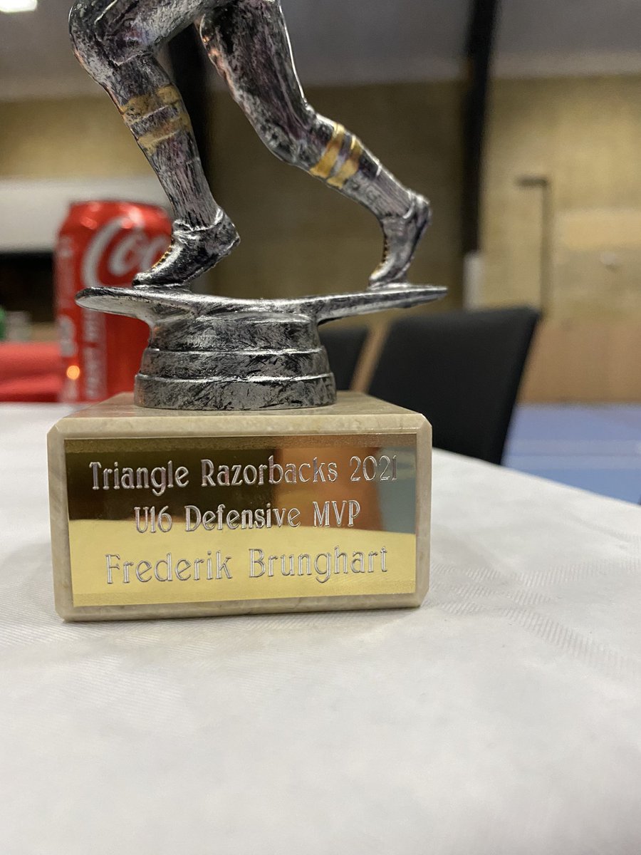 Brunghart's tweet photo. Perfect end to a great season for @f_brunghart to be awarded with the U16 #defensivemvp title. 
Played U16, U19 and U19 national team this year.🇩🇰
#AmericanFootball #mvp #db #beastmode 

@PPIRecruits @EuropesEliteEE @PodyumPreps @KOE7v7 @BCollierPPI @ImmoOsterkamp https://t.co/VSyQyQjLib