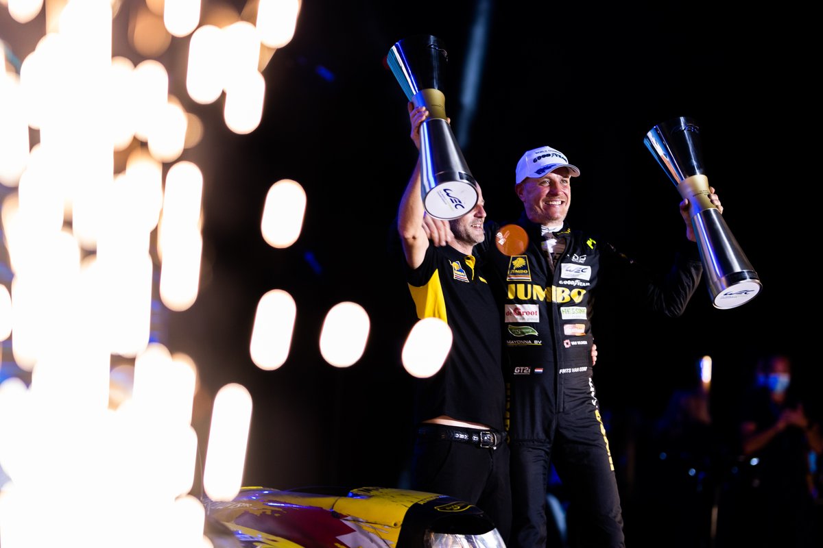 FIAWEC's tweet photo. GENTLEMAN OF THE YEAR and LMP2 Pro/Am champion, totally deserved Frits Van Eerd. 🏆

@RacingTeamNL 
@GvanderGarde 
@JobvanUitert 

#WEC #8HBahrain https://t.co/VRbZV24CvZ