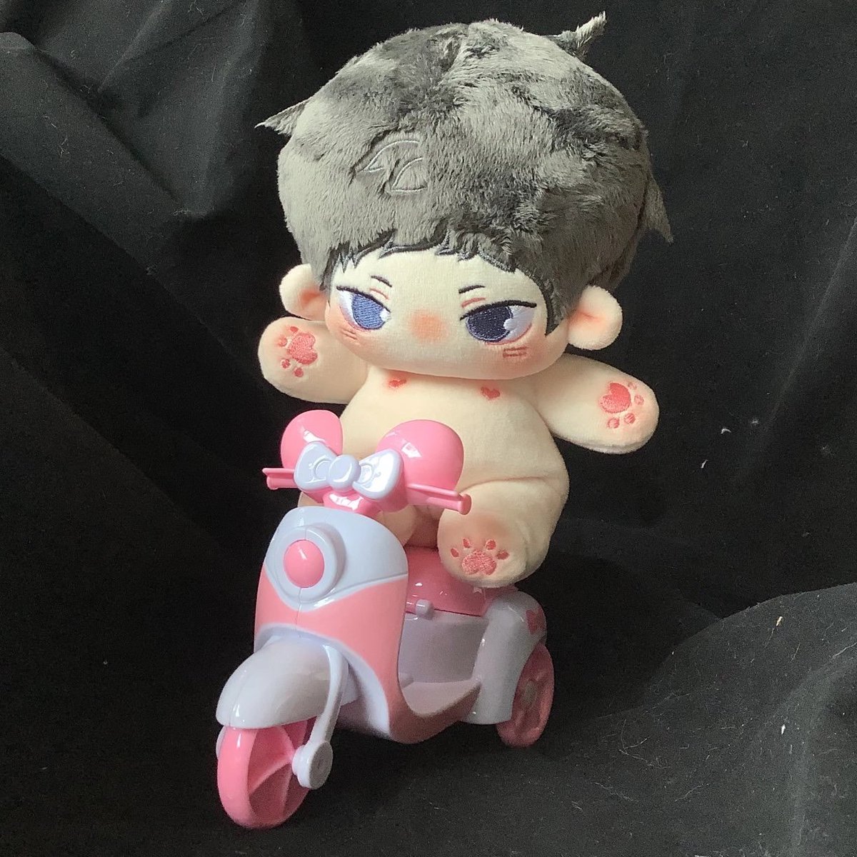 PRE🇨🇳ปิด 14 พ.ย. — 18.00
🏐 outside kgym 🏐
⟡ size ; 20cm
⟡ เมจ : Kageyama
⟡ fat body

ราคา 390 บาท
มัดจำ 200 บาท

✳︎ ลูกค้าที่มีหลักฐานว่าเป็นแฟนไฮคิว เหลือ 375 บาท ✳︎
 
reg40/ems60
📍สั่งซื้อกรอกฟอร์ม
forms.gle/632ksZHmNsMNkq…
.
#ตุ๊กตา20cm #ตลาดนัดไฮคิว #ตลาดนัดhaikyuu