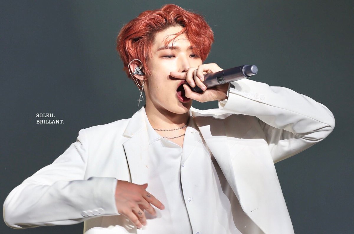 SONGMINGILOOKS's tweet image. 