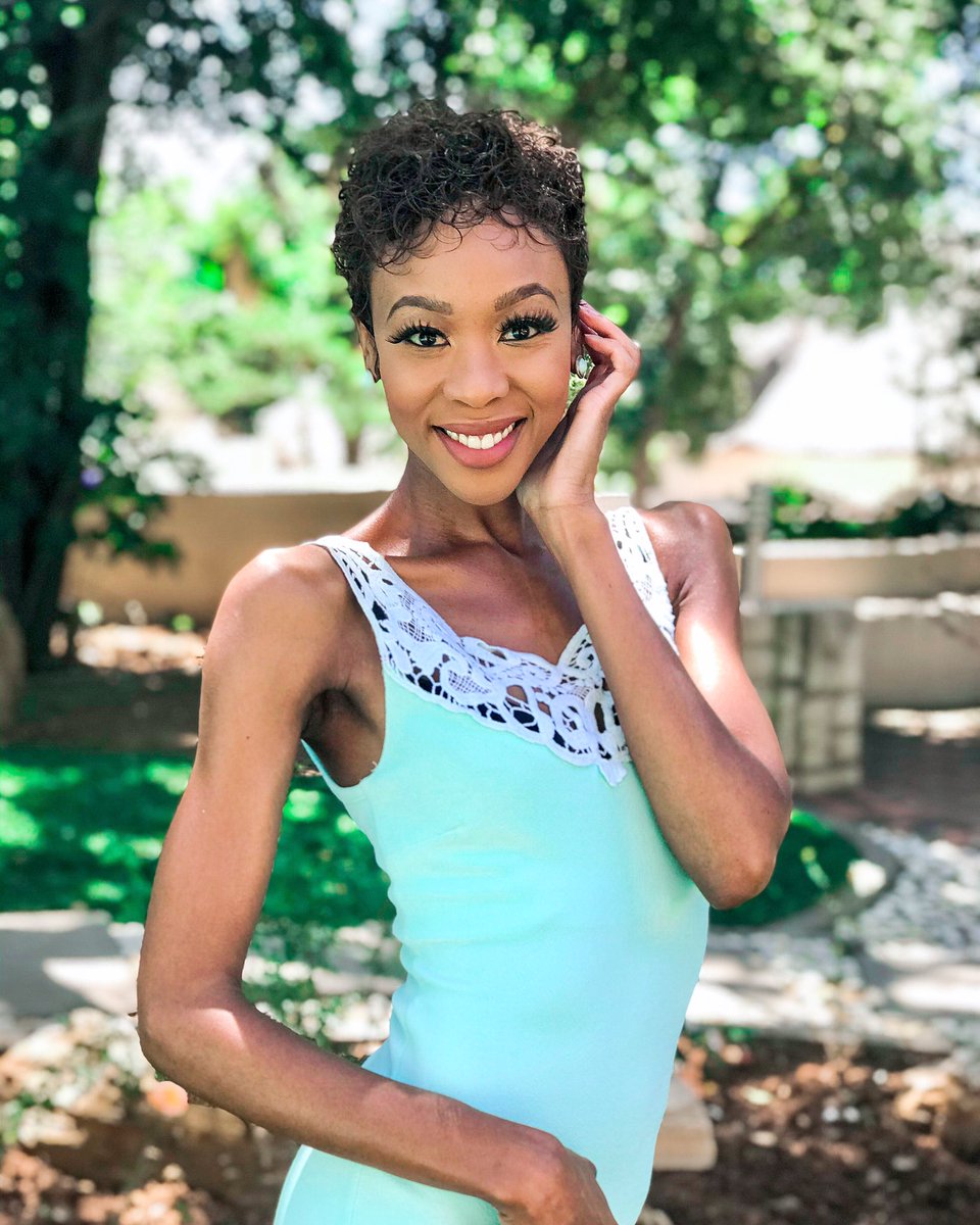 FaithMangope's tweet photo. Chapter 35.. I am grateful to God, my ancestors for another year on earth. Cela nithi Hooray!🎂🎂🎂 https://t.co/9OzG8Y0EyP
