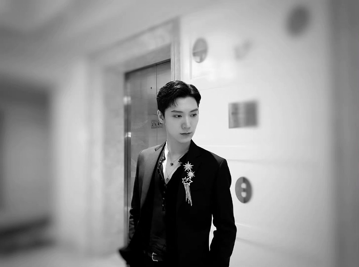 i23Nct's tweet photo. [211106 20:09 kst] ten weibo

[eng trans] 

see you next time, thank you everyone for coming❤️ https://t.co/zE9a7vNE5U