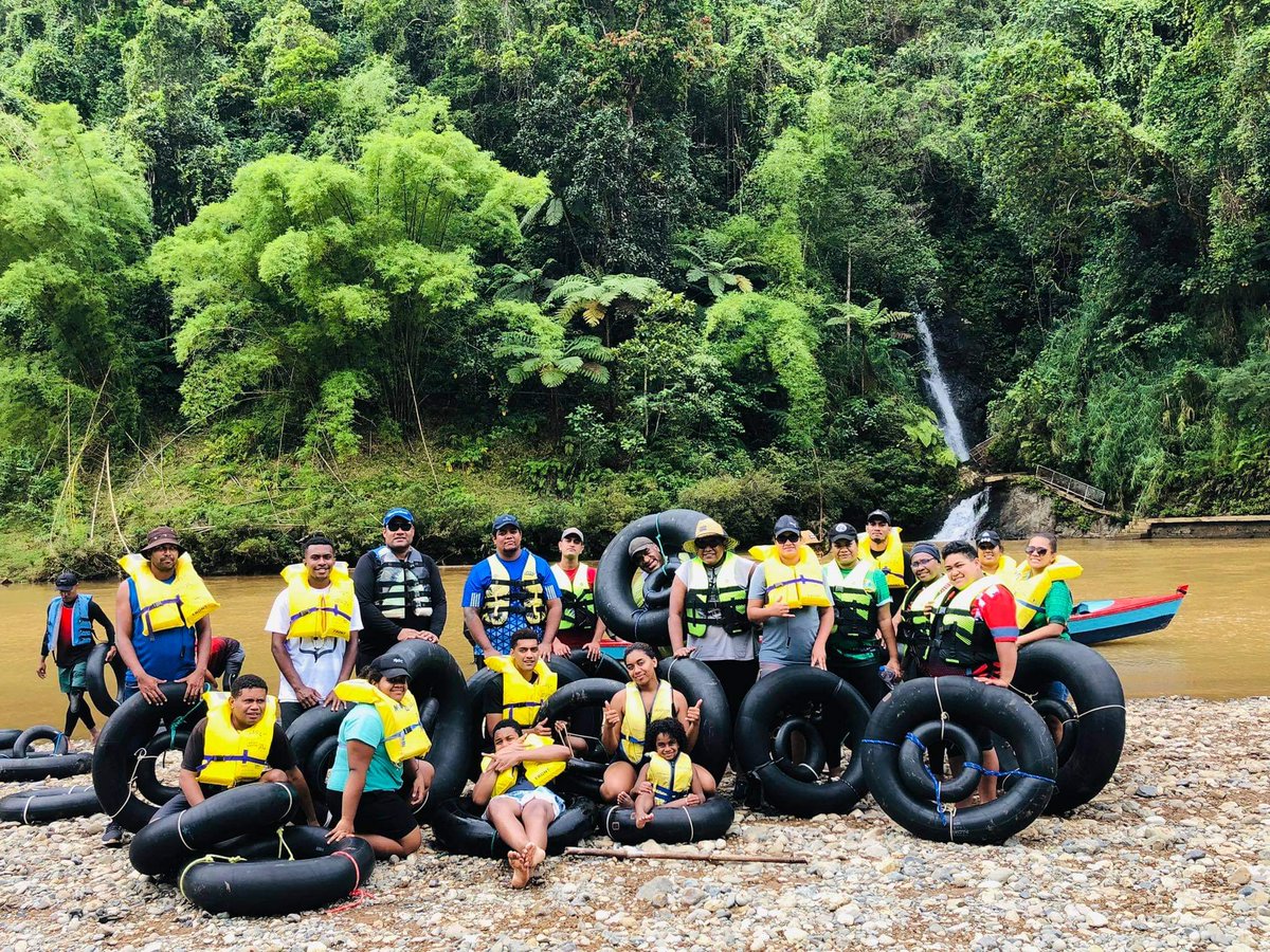 peniiana's tweet photo. Had so much fun yesterday with this bunch 💟 #teambonding #teamcrest #teamcis #makingmemories2021 #rivertubingexperience #rivertubingfiji https://t.co/4gynEzXFqc