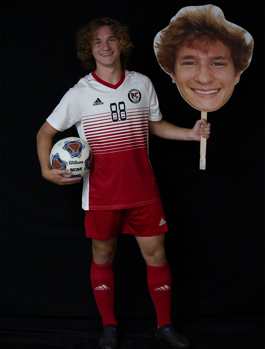 Congratulations to my man with a motor like no other, Hayden Reese!! Reesey followed up his freshman campaign 3rd team All-SLIAC selection w this years 2nd team All-Conference honor. Hayden was 2nd in the league in assists (9) 17th in goals with (5) &amp; 8th overall in points (19)!!
