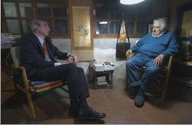 PabloCanteiro's tweet photo. Desilusiona que un periodista tildado de serio como Nelson Castro entreviste al demagogo populista guerrillero y asesino José Mujica.
Darle espacio a un mentiroso sin cuestionarlo, es potenciar su discurso, inaceptable.
Quien sigue?
Maduro?
Bonomi?
Fernández?
Pésima entrevista 👎 https://t.co/gXYfA97u3k