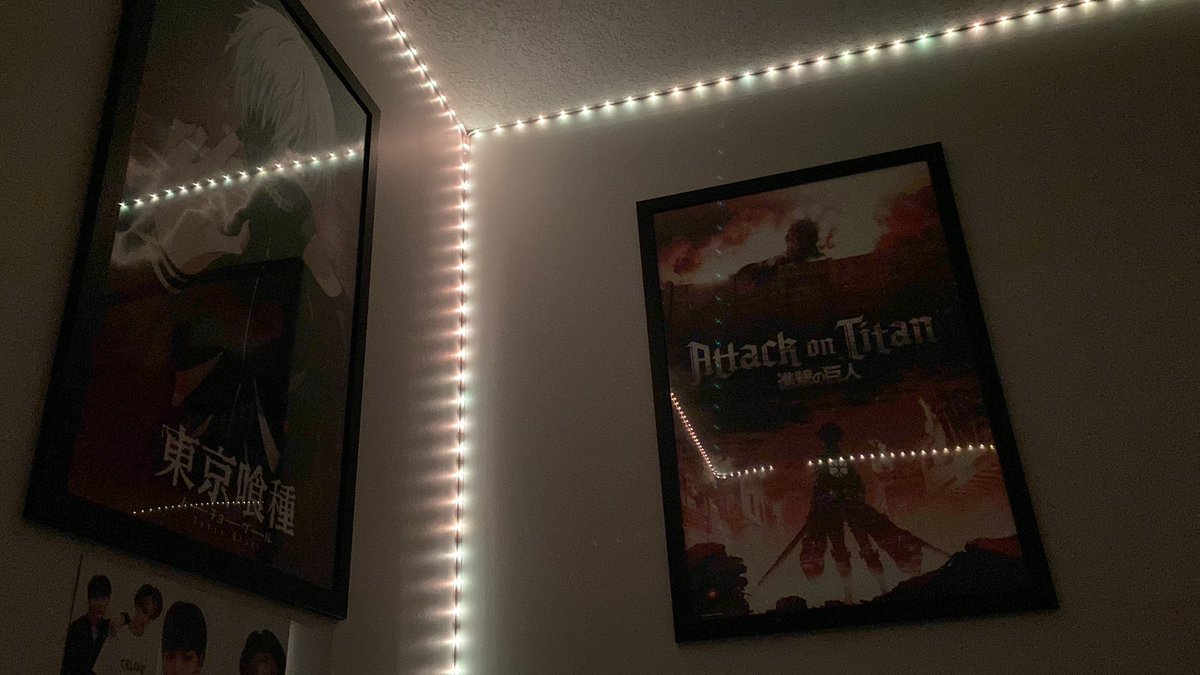 kay8_'s tweet photo. Ft. My Tokyo ghoul and AoT posters https://t.co/qtSqZXPPAI