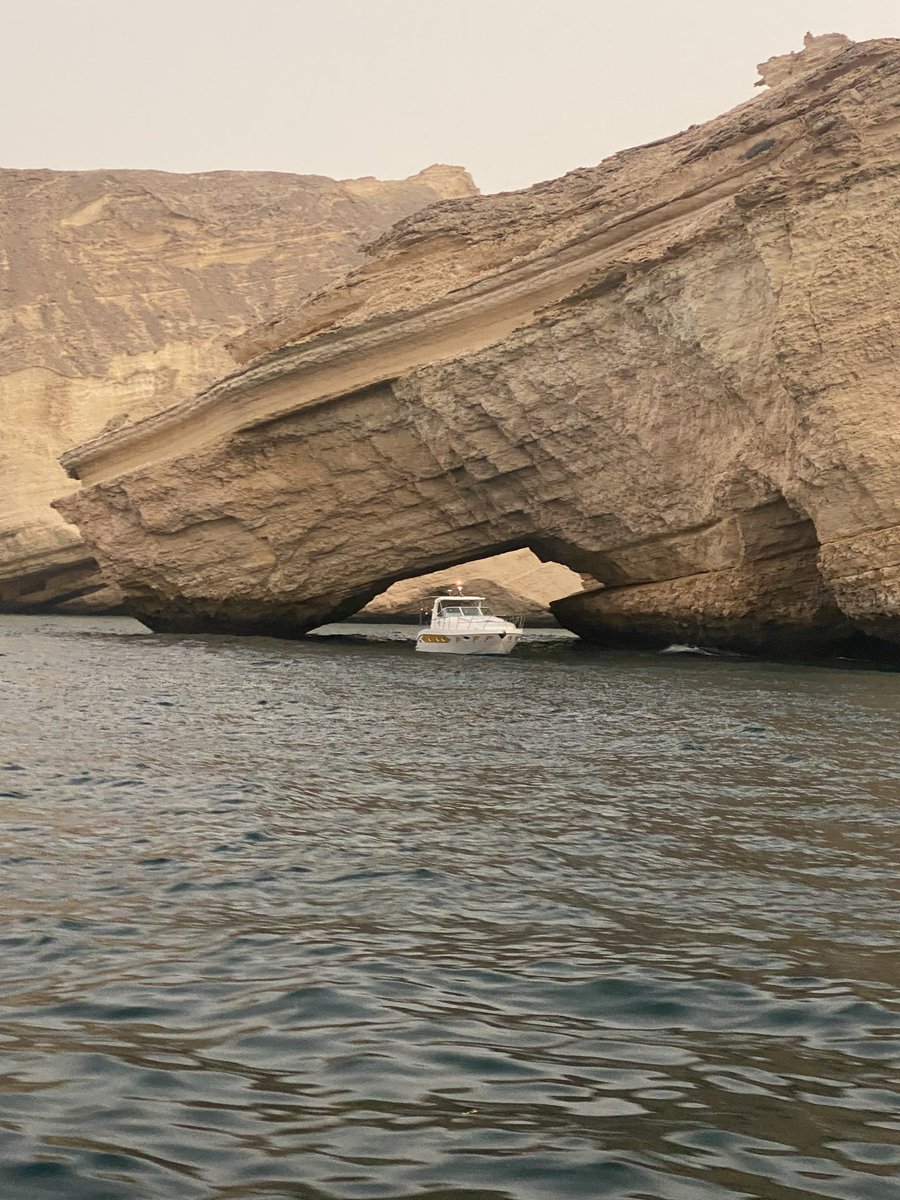 qantabtours's tweet photo. الرحلة ما تحلى الا بوجود الأحباب و الأصحا��. زورونا في بندر الروضة و احنا بنضبطكم برحلة ولا في الأحلام 
#سياحتي_في_وطني #السياحة_في_بلادي #قنتب_للسياحة #سياحة_في_عمان https://t.co/YqbHVcxRLT