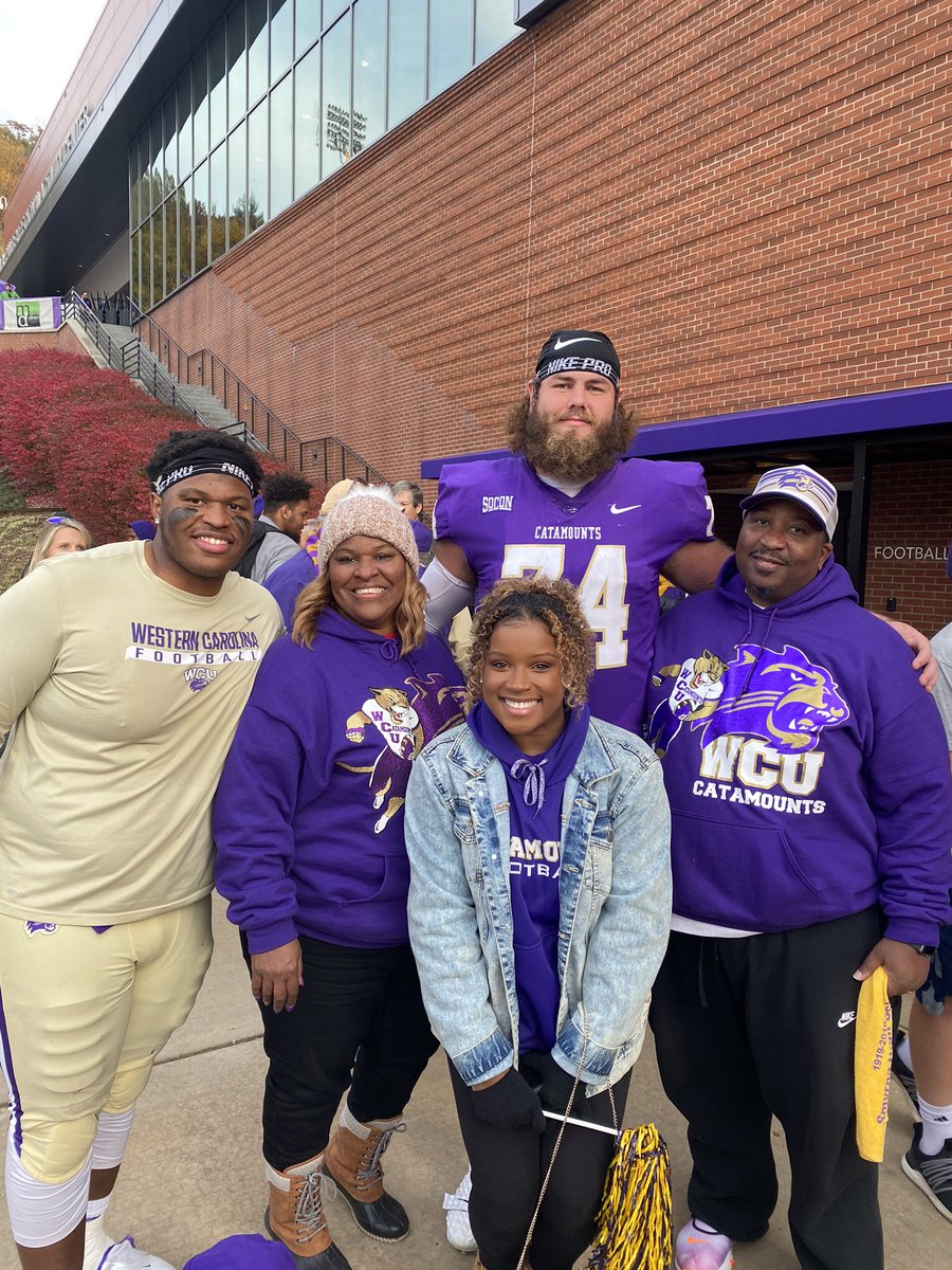 Relonda Alexander tweet media