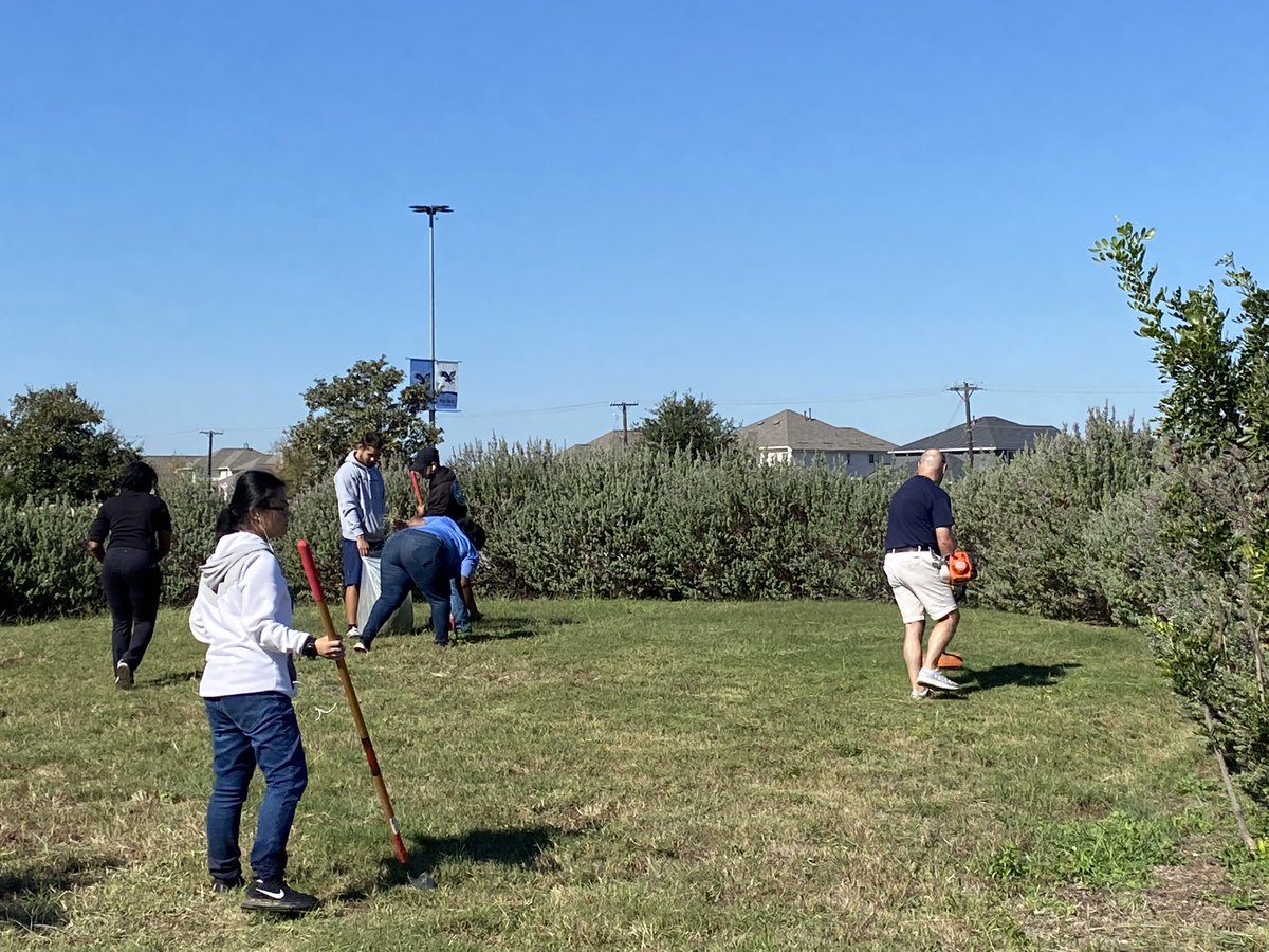 Rick_Yzaguirre's tweet photo. Just a great job by our @HRotc cadets today…they took time out of their Saturday to help beautify the nest!!! @NISDHarlan https://t.co/HIF07lgtjq