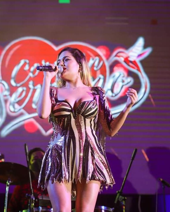 LoaydaMR's tweet photo. @Lesly_AGuila 
#concierto_complejo_santa_rosa
#sotilfest https://t.co/aL210PvvlO