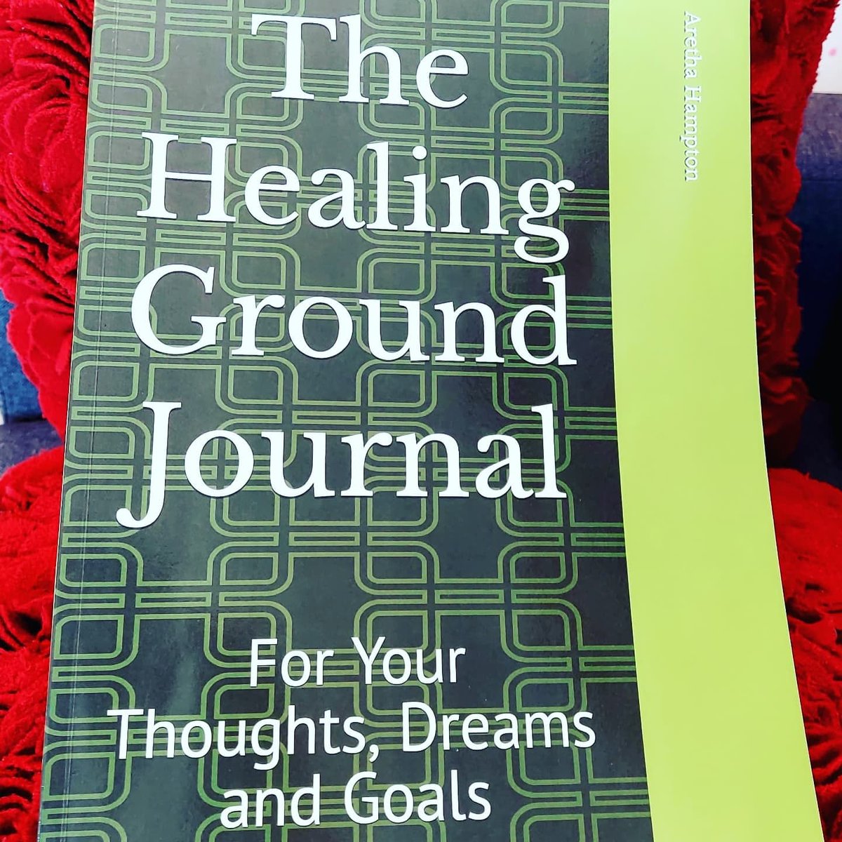_Healingground's tweet photo. 21 Days of Gratitude.  Each day start the morning or end your day writing about something your grateful about. Today in my Whodini voice, " Friends, how many of us have them?" I do. They have a playas back. Choose your circle wisely. Journal available on Amazon. #friends https://t.co/XjgYLsHgiR