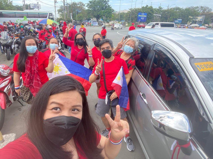 JustKhendz's tweet photo. at Quirino Grand Stand after BBM Caravan 

#UnitedForMarcosJr https://t.co/KBxQ7RdmOF