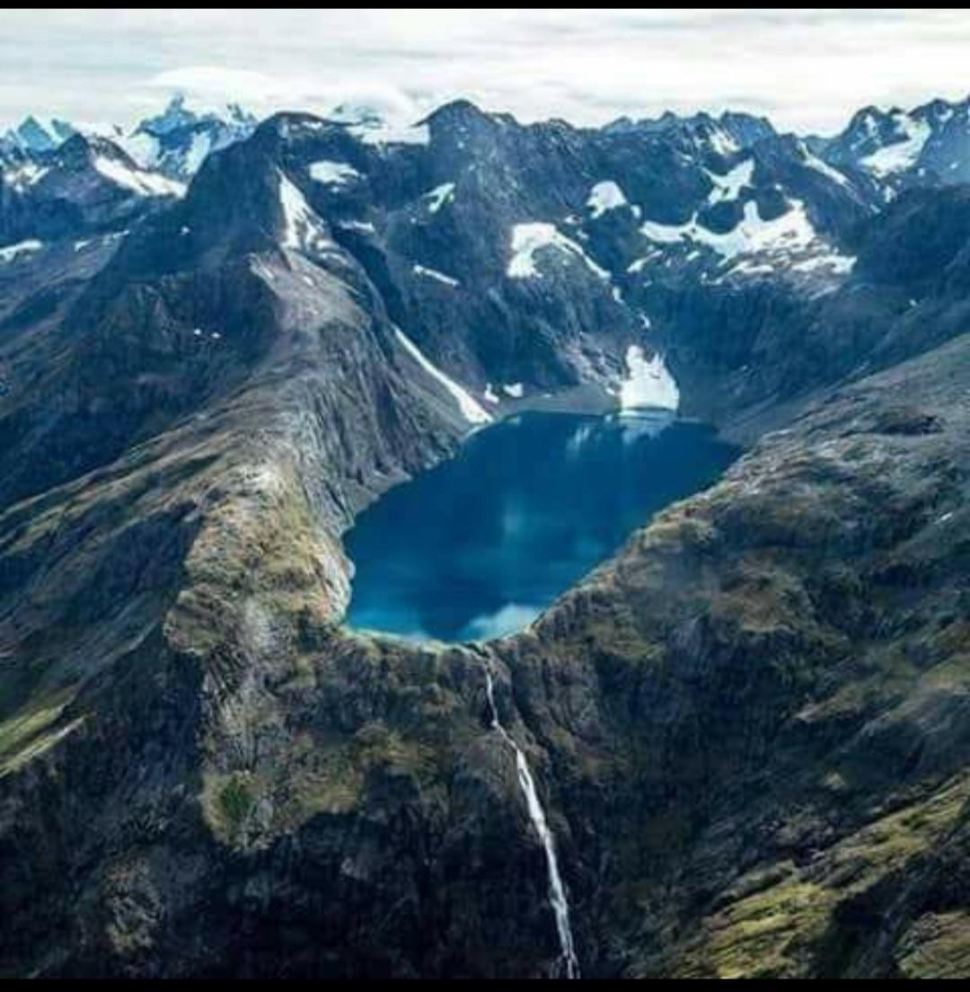 Takpashelri mountain at the top of The Nah land Taksing. Pilgrimage to Buddhist people. Land of God Neh Tsari #pilgrimage #Buddhist #Netakpashelri #NortheastIndia #lastvillageofindia #arunachalpradesh #pilgrimagetourism