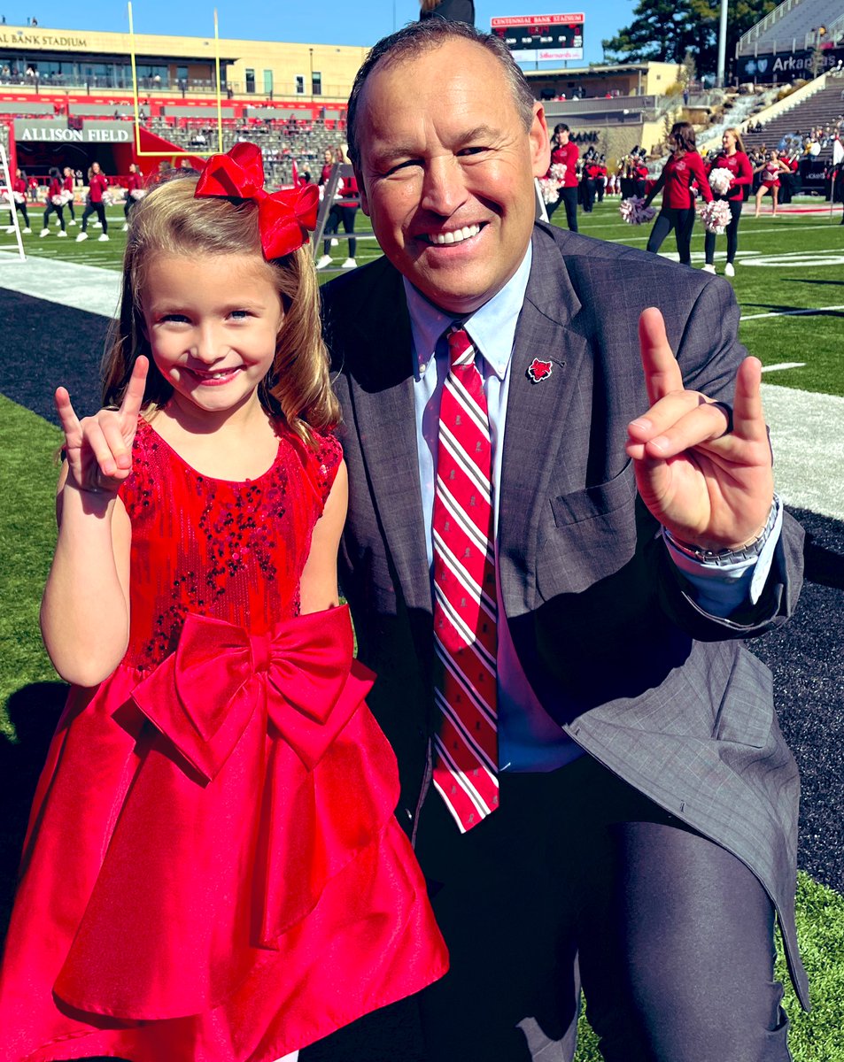 kdamp's tweet photo. Congrats to the 2021 @ArkansasState Homecoming Queen @maddyson_lamb4 and King Kayne Wilson! Congrats also to Lilly and Landry - Little Miss and Mr. Well done, @AstateSAB on the best homecoming week in years! I know you all lost a lot of sleep, but it was worth it!
❤️🐺🆙 https://t.co/BUiGKm5YXE