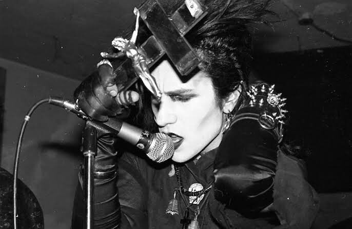 I m a bit late to this but Happy Birthday to the iconic Rozz Williams. 