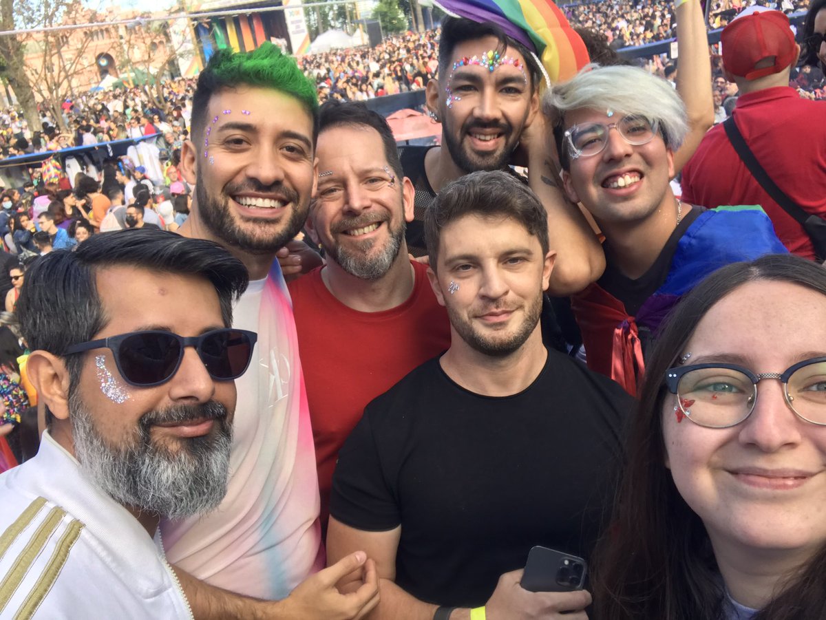 Giri_Nicolas's tweet image. #Orgullo2021