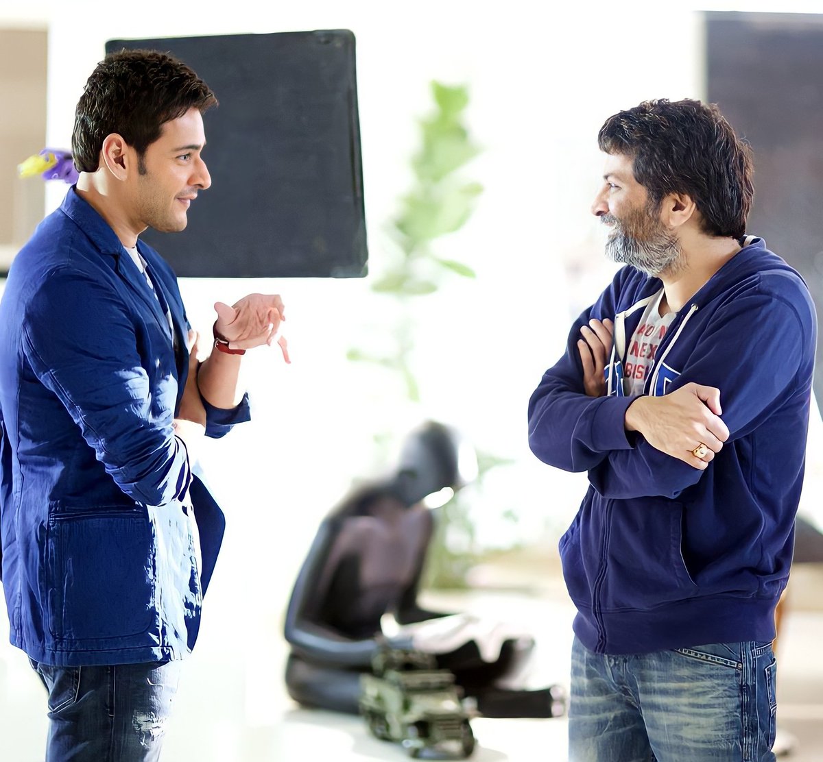 urstrulyMahesh's tweet photo. Happy birthday #TrivikramSrinivas.. Wishing you the best of health and success always!! Looking forward to our next :) https://t.co/SUukty6bWk