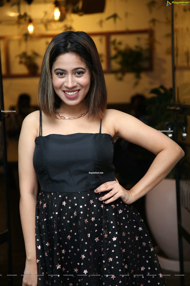 Ragalahari's tweet photo. Model Ananya Tanu at Little Village Launch

More HD photos - https://t.co/0ZJzmrKImE

#AnanyaTanu #HyderabadModel #photoshoot #RagalahariPhotos https://t.co/ZEQF2rK0bv