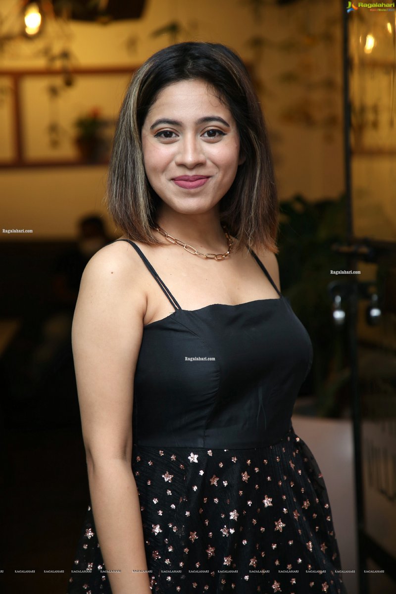 Ragalahari's tweet photo. Model Ananya Tanu at Little Village Launch

More HD photos - https://t.co/0ZJzmrKImE

#AnanyaTanu #HyderabadModel #photoshoot #RagalahariPhotos https://t.co/ZEQF2rK0bv