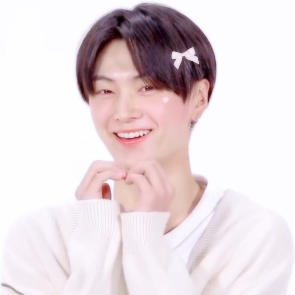 ensofties's tweet photo. jay’s smile is everything ♡ https://t.co/gQxqoanFuC