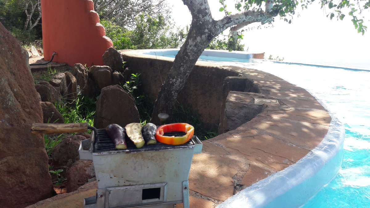 cookswelljikos's tweet photo. Mini table top #hibachi style energy efficient #Cookswell BBQ's for the perfect end of year gift to the food lover in your life๐ฅ
2k, 3k and 4k and delivery available countrywide, wholesale orders encouraged! Includes a free packet of tree seeds as well๐ฑ๐ฑ
Whatsapp 0725800251 https://t.co/0hVheIyXAD