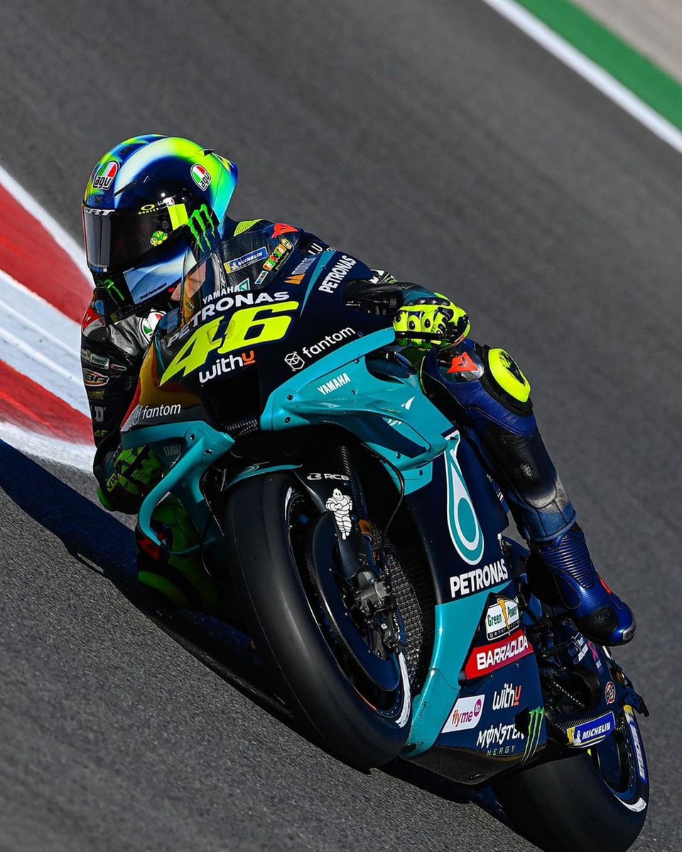 ValeYellow46's tweet photo. Portimao Circuit,Portugal
Saturday,qualifyng practice
📸 @FAlex79 @GambutiPhoto @GigiSoldano @Jesus_Robledo https://t.co/NpWhrOnIcX