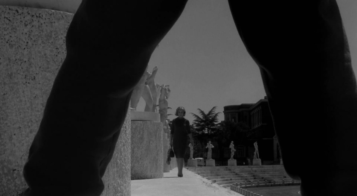 OnePerfectShot's tweet photo. THE GIRL WHO KNEW TOO MUCH (1963)

Cinematography by Mario Bava
Directed by Mario Bava
Explore more shots in our database: https://t.co/z8qbeAhwjA https://t.co/EWuObHWR15