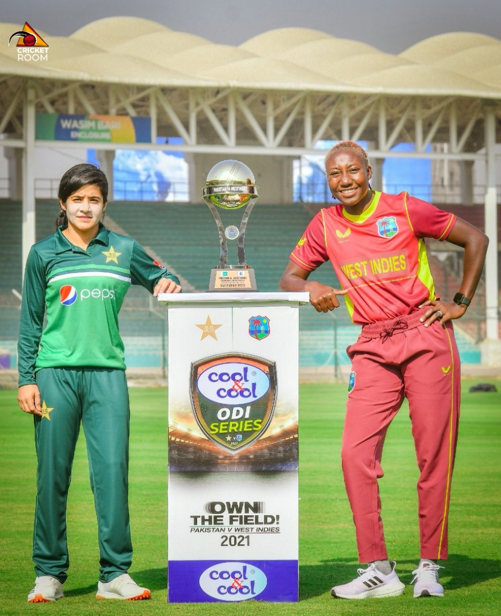 cricketroom_'s tweet photo. Pakistan vs West Indies - ODI captain posed with ODI series Trophy.
β’Its time to predict?
#WestIndies | #Pakistan |
#Cricket | #CricketRoom
#PAKWvWIW | #BackOurGrils https://t.co/cWW8L2x8st