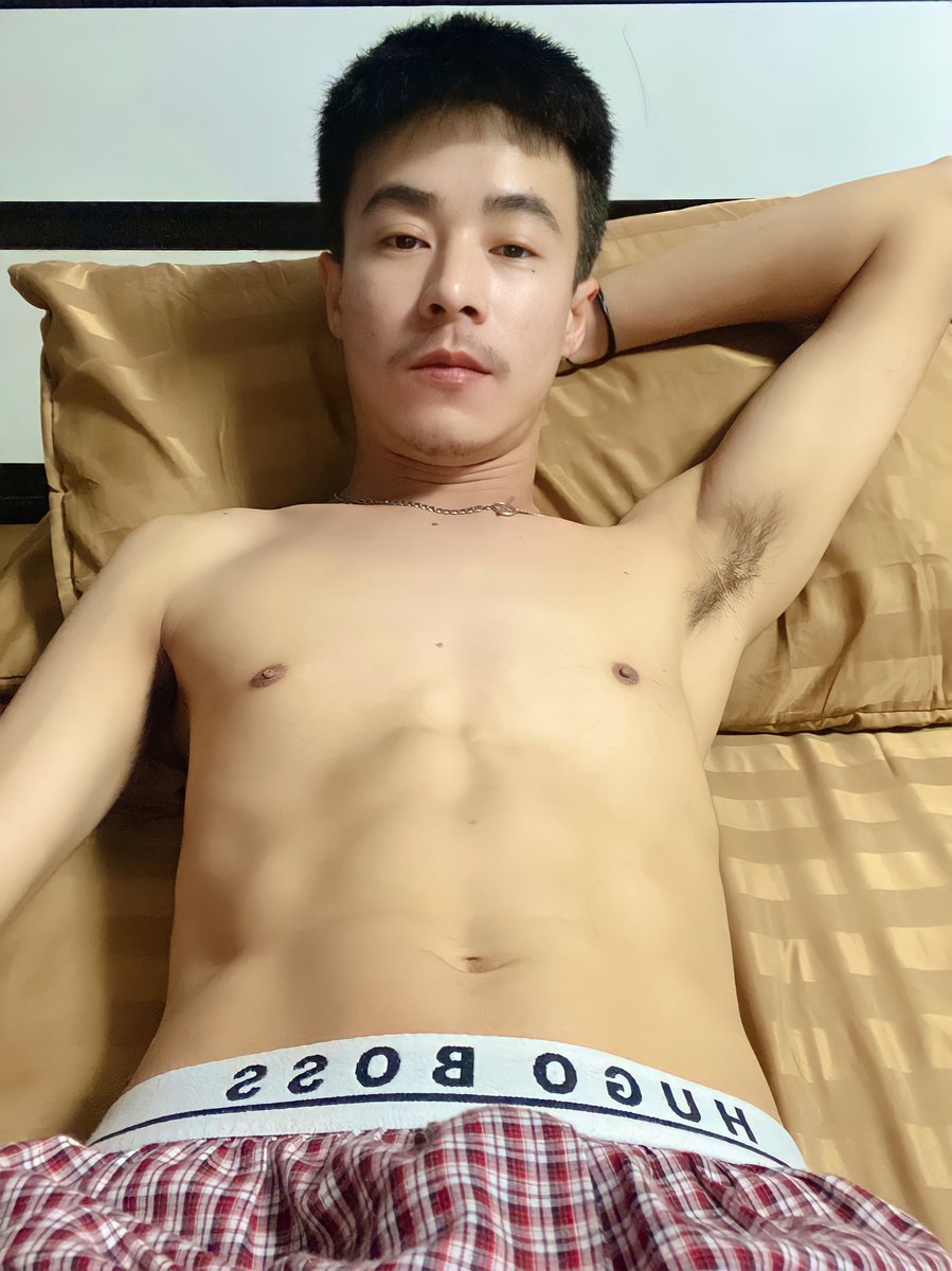 JOMKAEN_69's tweet photo. พึงตื่นจากความเมา🥃 https://t.co/bN6JHRMR9Q