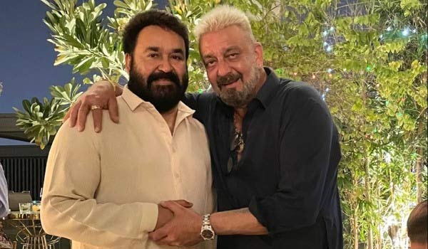 சஞ்சய் தத்துடன் துபாயில் தீபாவளி கொண்டாடிய மோகன்லால் #Mohanlal #CelebratesDiwali #SanjayDutt  cinema.dinamalar.com/hindi-news/100…