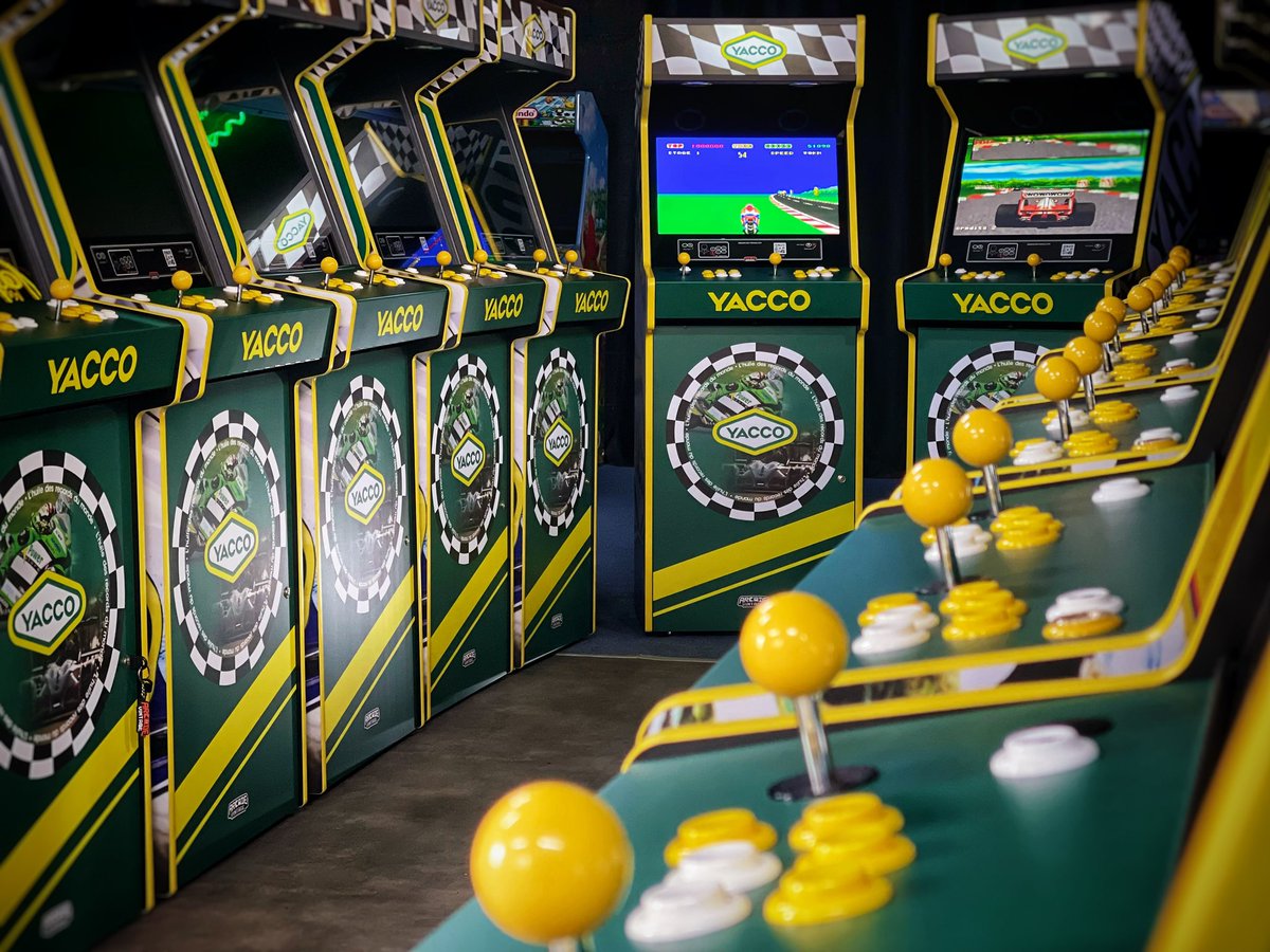 arcadevintagefr's tweet photo. Réalisation de plusieurs Borne d’arcade
sur le thème #yacco 🕹
#clientheureux ♥️
➡️ https://t.co/pFS2ey7wlO
#jeuxvideos #arcade #bornearcade #madeinFrance #RETROGAMING https://t.co/jjaZ2pbz1q