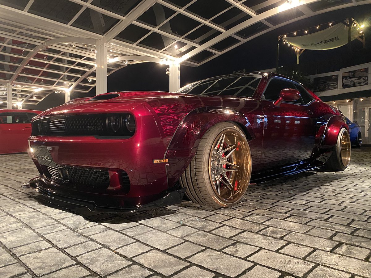 ナチヘル ラメ フレイムス ショーティー カスタム チャレンジャー ナチヘル ラメ フレイムス ショーティー カスタム チャレンジャー 逸品