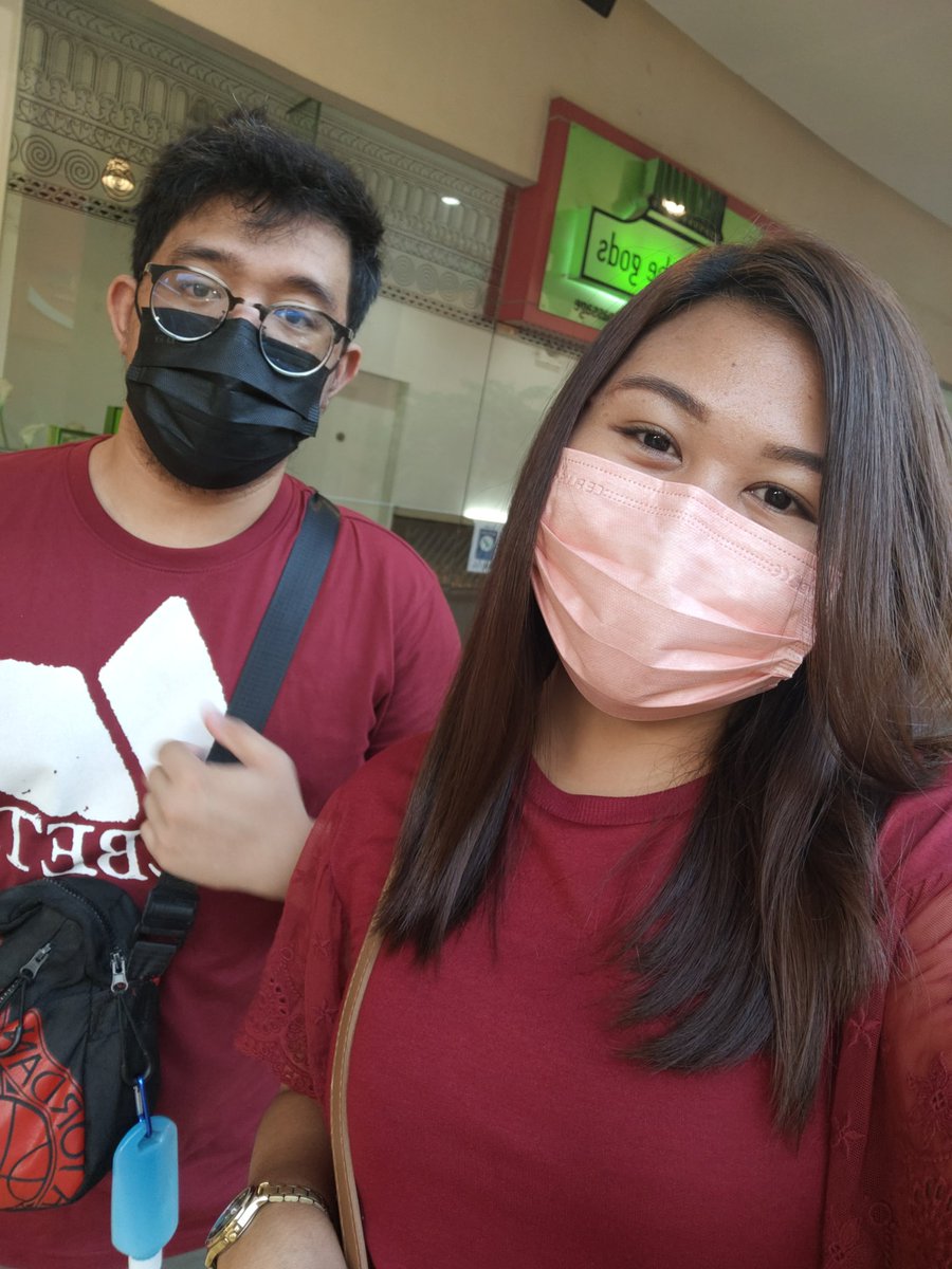 NickieSlvelzg's tweet photo. Red day ❤️ #UnitedForMarcosJr 
#BBM2022 https://t.co/DmDAyaK038
