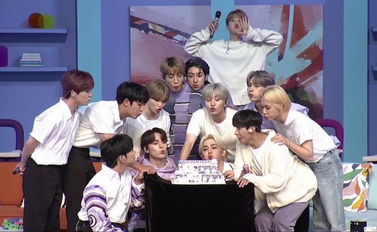 svtniverse's tweet photo. im voting for #seventeen for #MAMAVOTE, 2021 MAMA @pledis_17 https://t.co/ETG7zTILhX