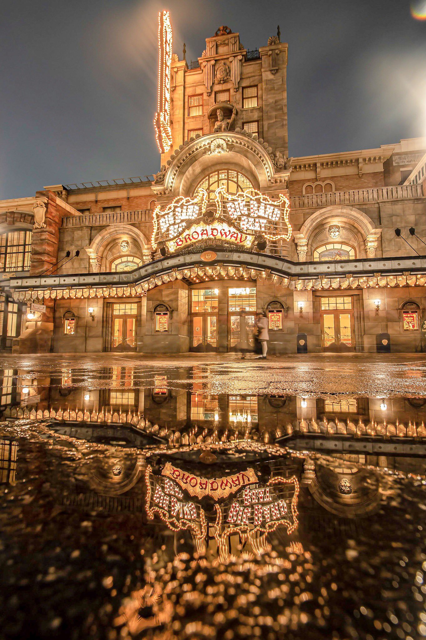 かまぼこ 東京ディズニーシーより ブロードウェイミュージックシアター 画像はご自由にお使いください T Co Tc2gif1v5j Twitter