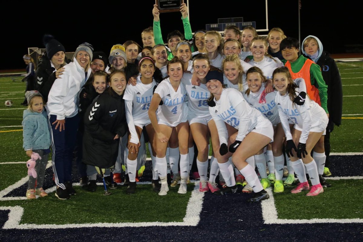 nepasoccer's tweet photo. Dallas are your PIAA District 2 Class 3A champions! 🥇 https://t.co/Xnw0bCrmsg