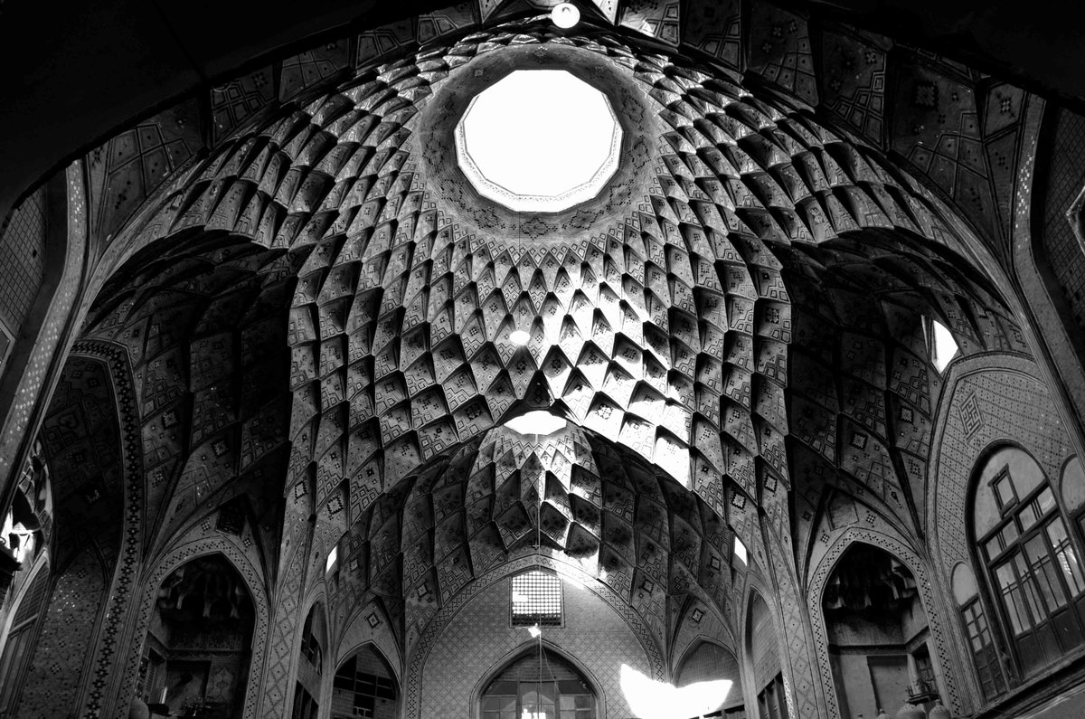 IvanaGeisha's tweet photo. O putovanju Iranom... istoriji i kulturi, geometriji persijske umetnosti: https://t.co/1YqPpvqB0v
#Iran #putovanje #turizam #Kultura #Persija @KCIran #natgeo  @NatGeoSerbia  #blackandwhitephotography https://t.co/w4N5ZCc7Pl