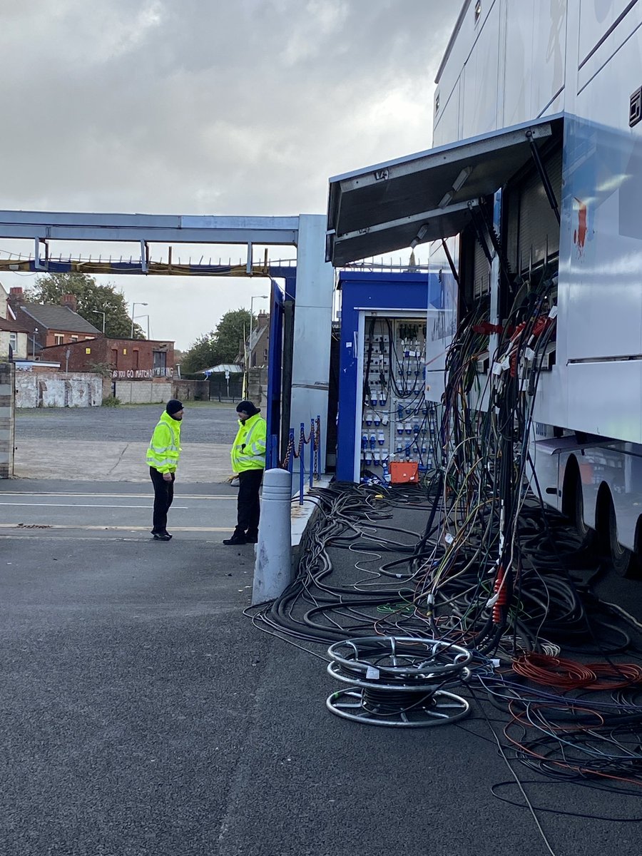 CamsatHD's tweet photo. @Everton v @SpursOficiall for @NEP_Connect https://t.co/WKvsu6R3gu
