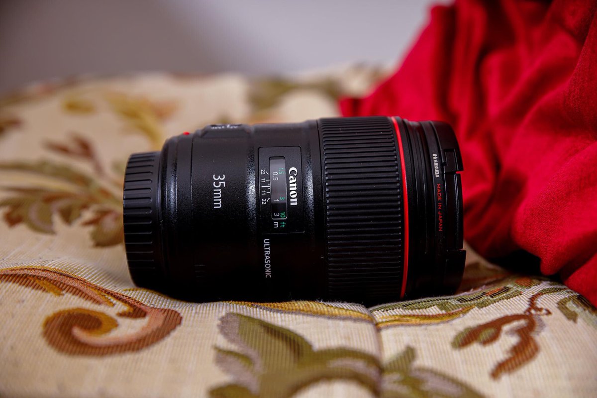 ozax2011's tweet photo. こいつはやはりいい。
35. 85. 135. 3本と
24-70 f2.8L II、70-200 f2.8L IIあれば十分。 https://t.co/qqNcLq2jwP