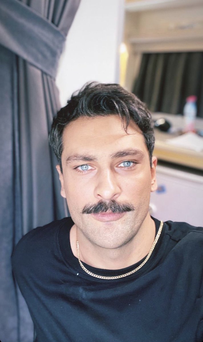 mykingonur's tweet photo. nasıl özlemişim nasıll❤️‍🔥 #onurtuna https://t.co/nC4m8nG67r