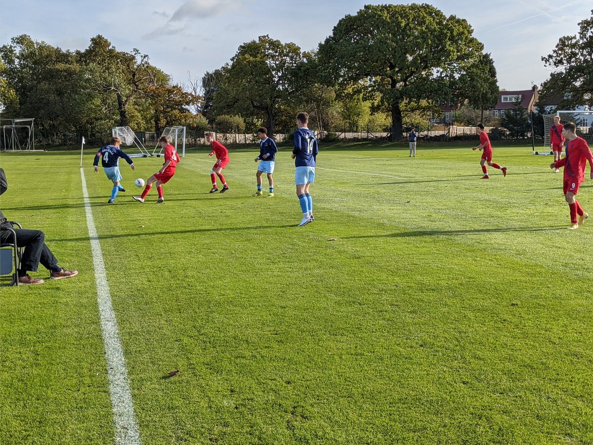 kyleedwardwill1's tweet photo. Enjoyable game today between @kentschools_fa and @isfafootball U16s, thanks to ISFA for hosting us. The Kent lads were looking sharp today and you wouldn't recognise the squad based on the progress we've made in the past 2 years! @PETeacher91 https://t.co/NSKIbwZEe7